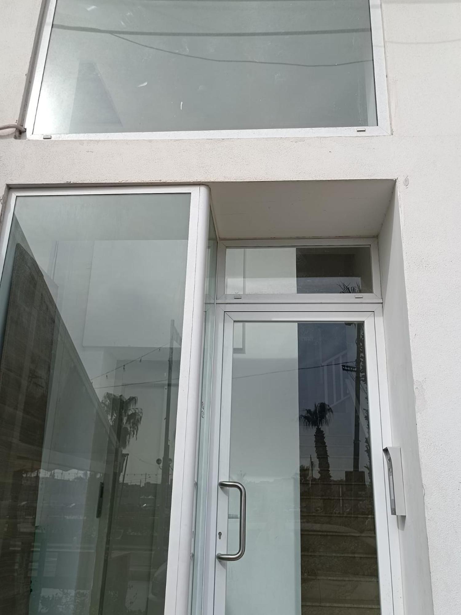 Seafront Beautifully Furnished 2 Bedrooms Gogzr-3 Gzira Екстер'єр фото